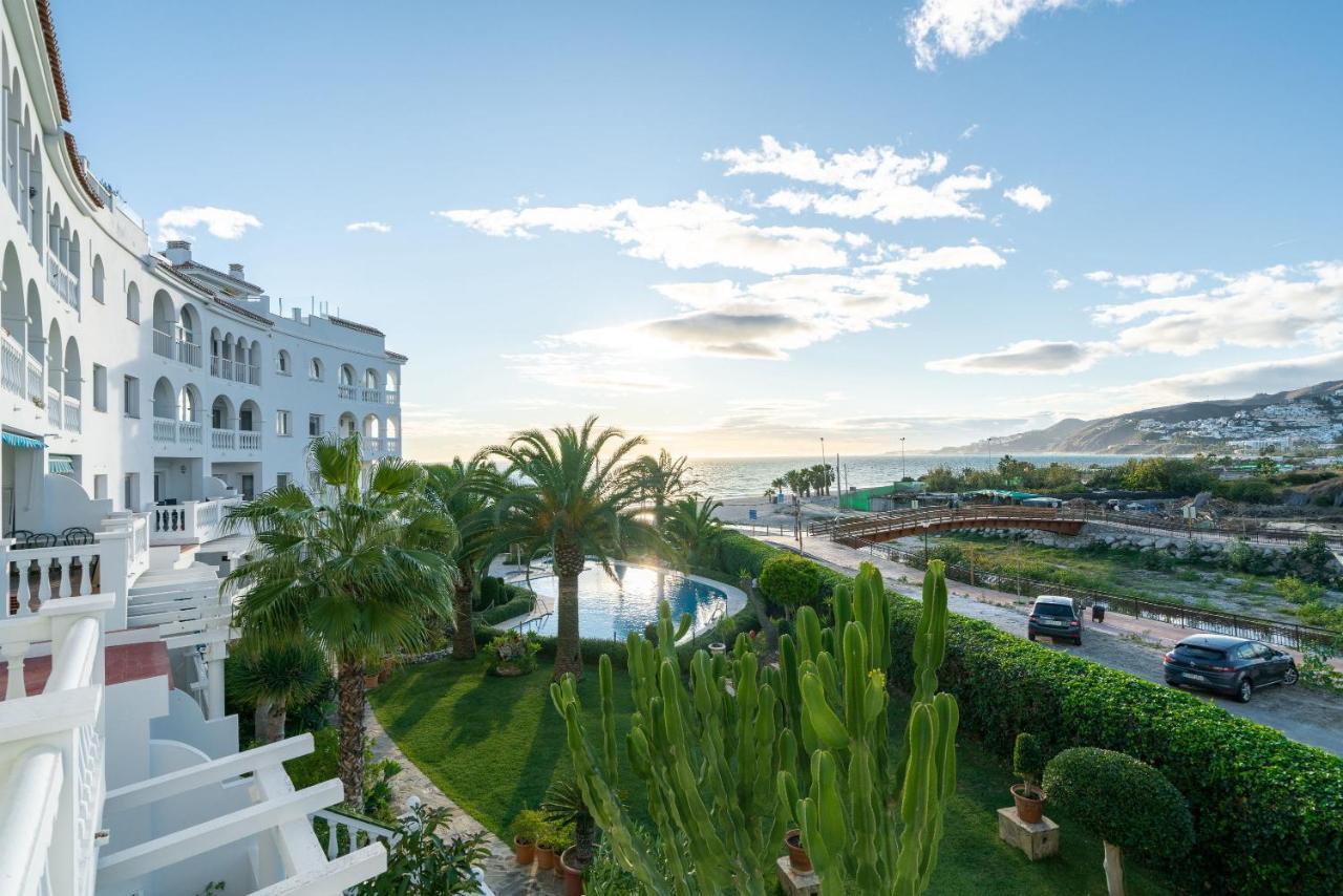 Estela Maris Nerja Luaran gambar