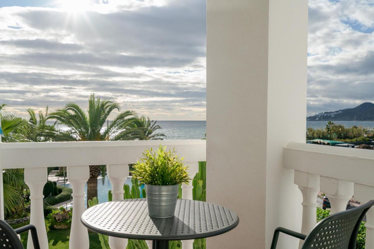 Estela Maris Nerja Luaran gambar